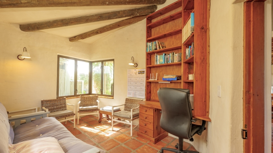 6 Bedroom Property for Sale in Suiderstrand Western Cape